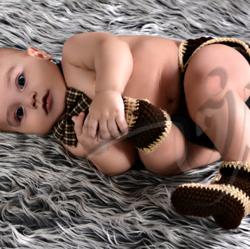 عکاسی حرفه ای از نوزاد